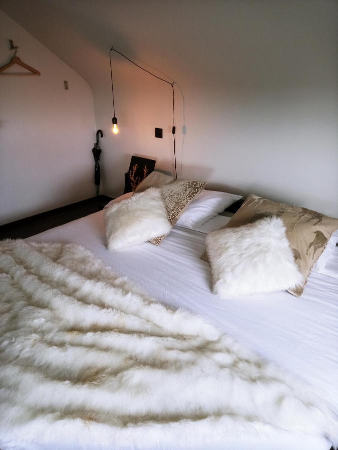 Oh Deer! Apartment Vaux-sur-Sure Exterior photo