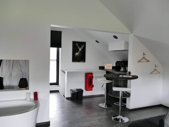 Oh Deer! Apartment Vaux-sur-Sure Exterior photo
